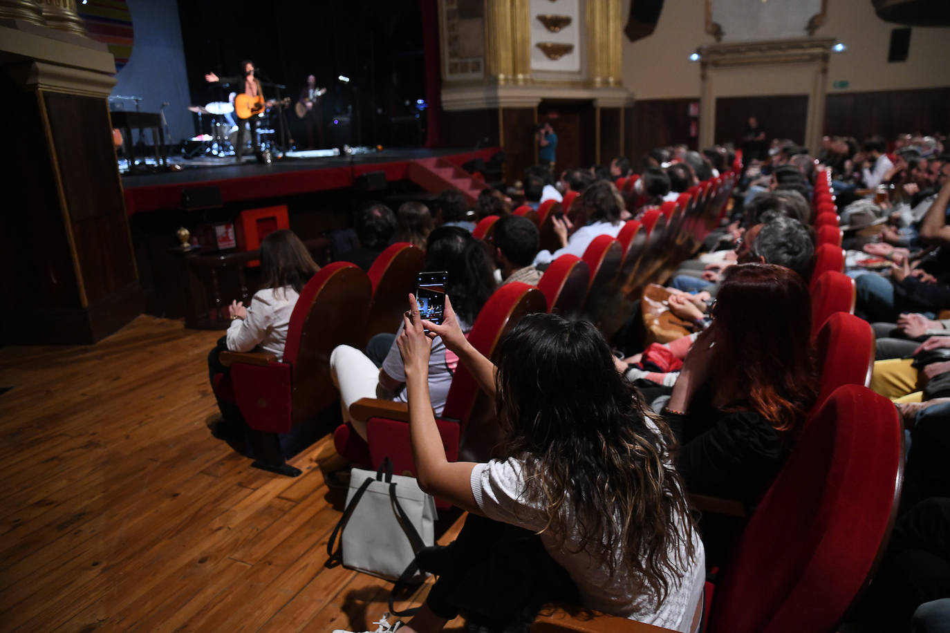 Concierto Quique González en el teatro Carrión. 