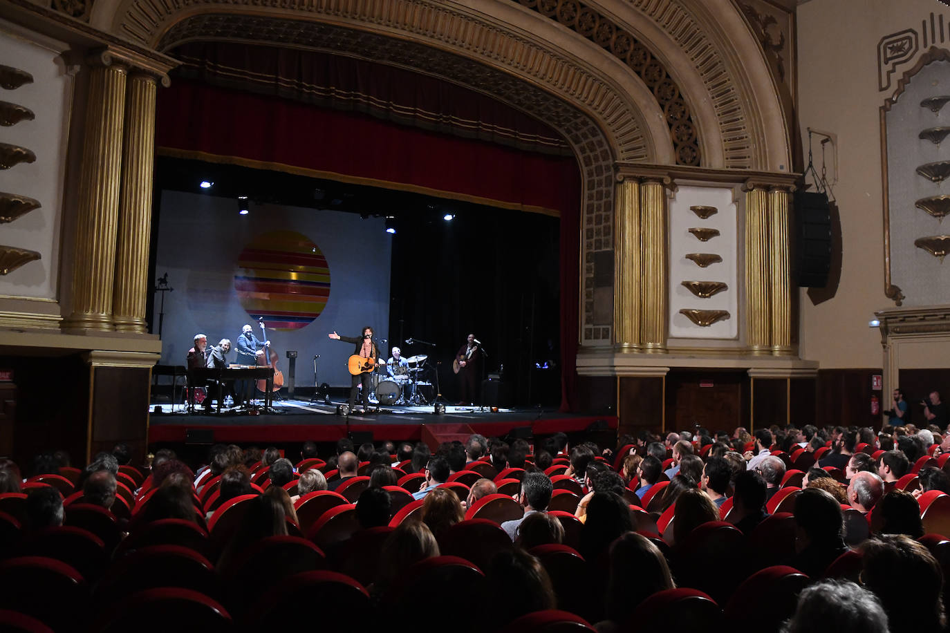 Concierto Quique González en el teatro Carrión. 