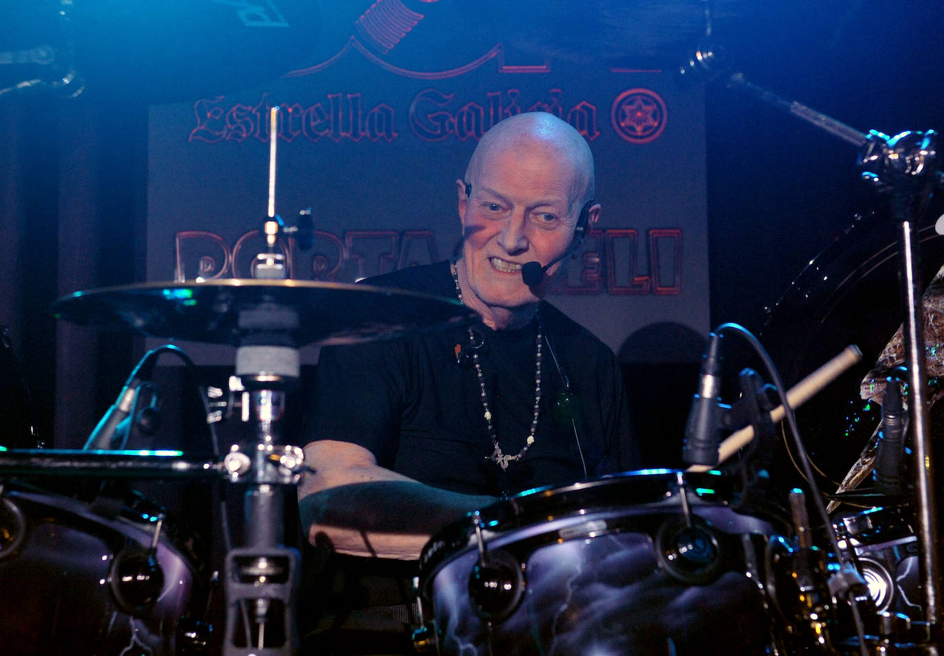Fotos: The Chris Slade Time Line en Porta Caeli