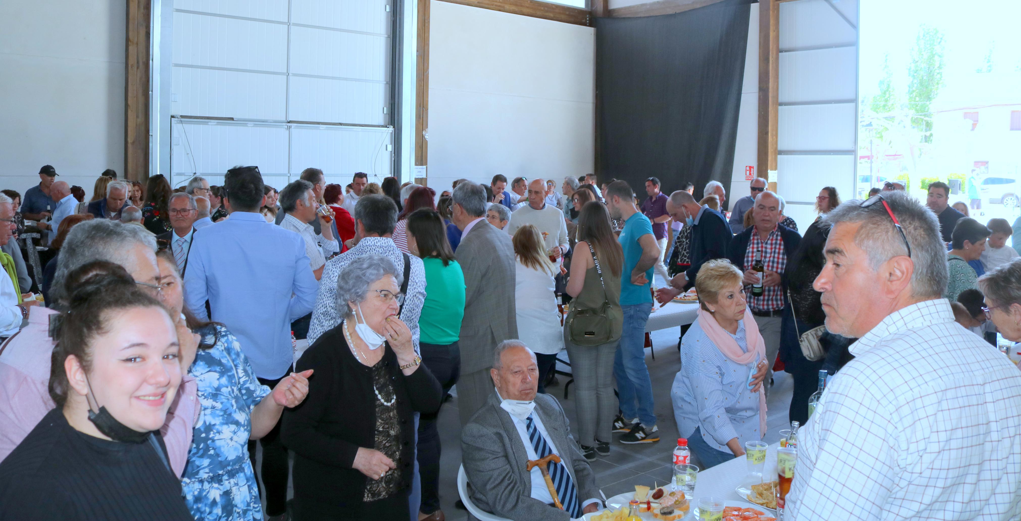 Los hornilleros danzaron en honor a San Miguel Arcángel