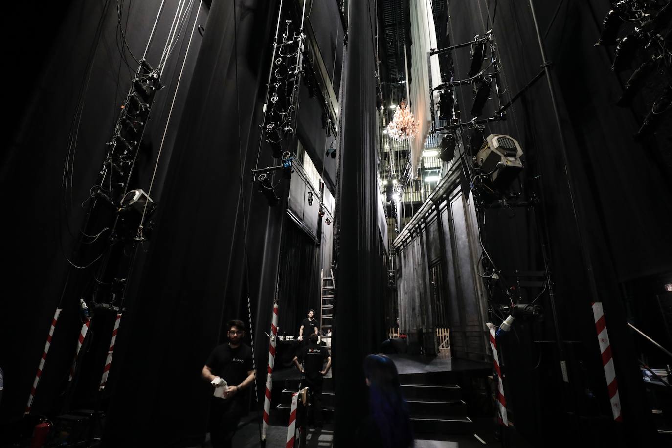Fotos: La Traviata en el Teatro Calderón, entre bambalinas (1/2)