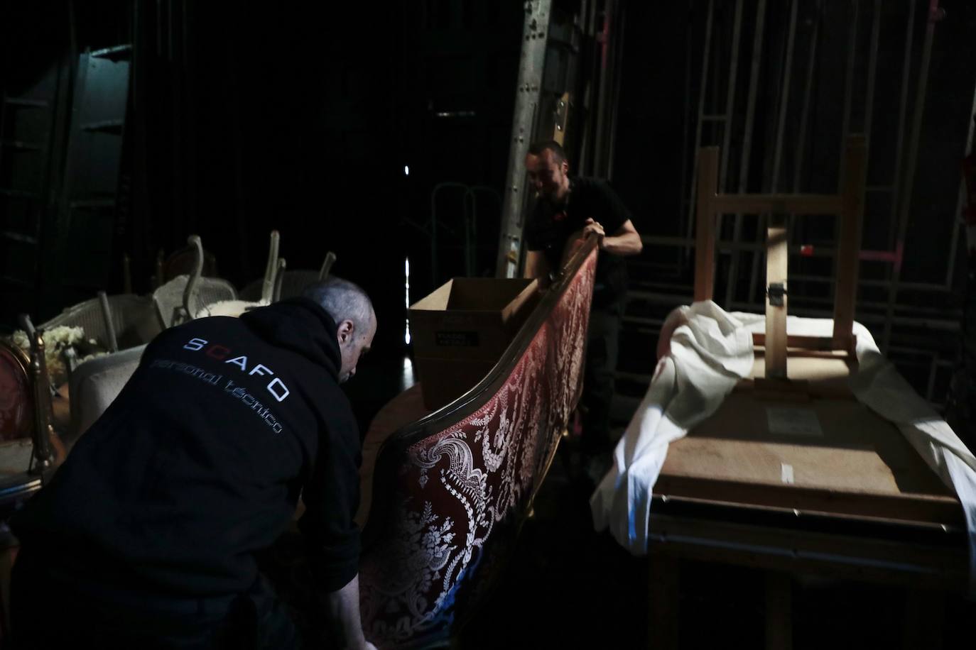 Fotos: La Traviata en el Teatro Calderón, entre bambalinas (2/2)