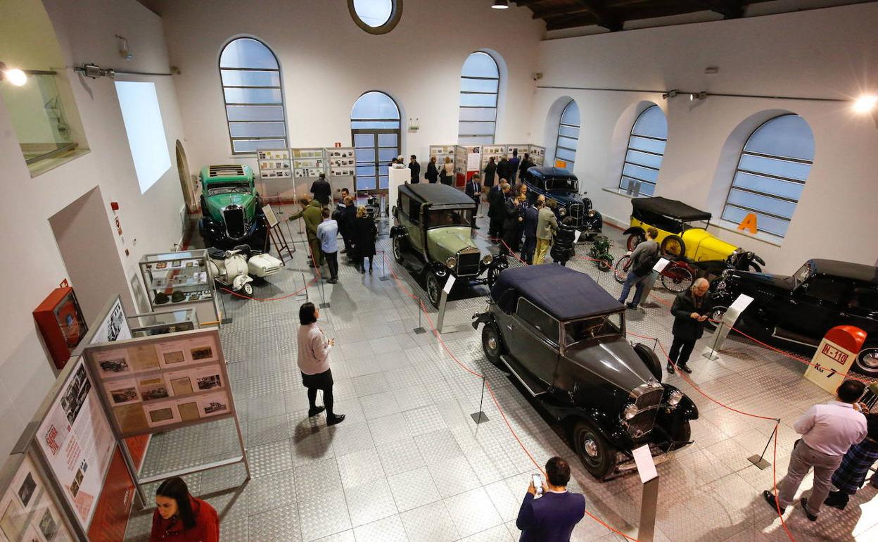 Interior del Museo de Automoción. 