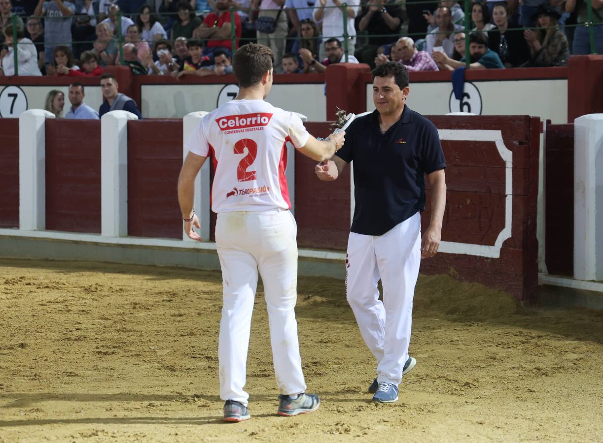 Fotos: Los cortes vuelven a la plaza de toros de Valladolid (2/2)