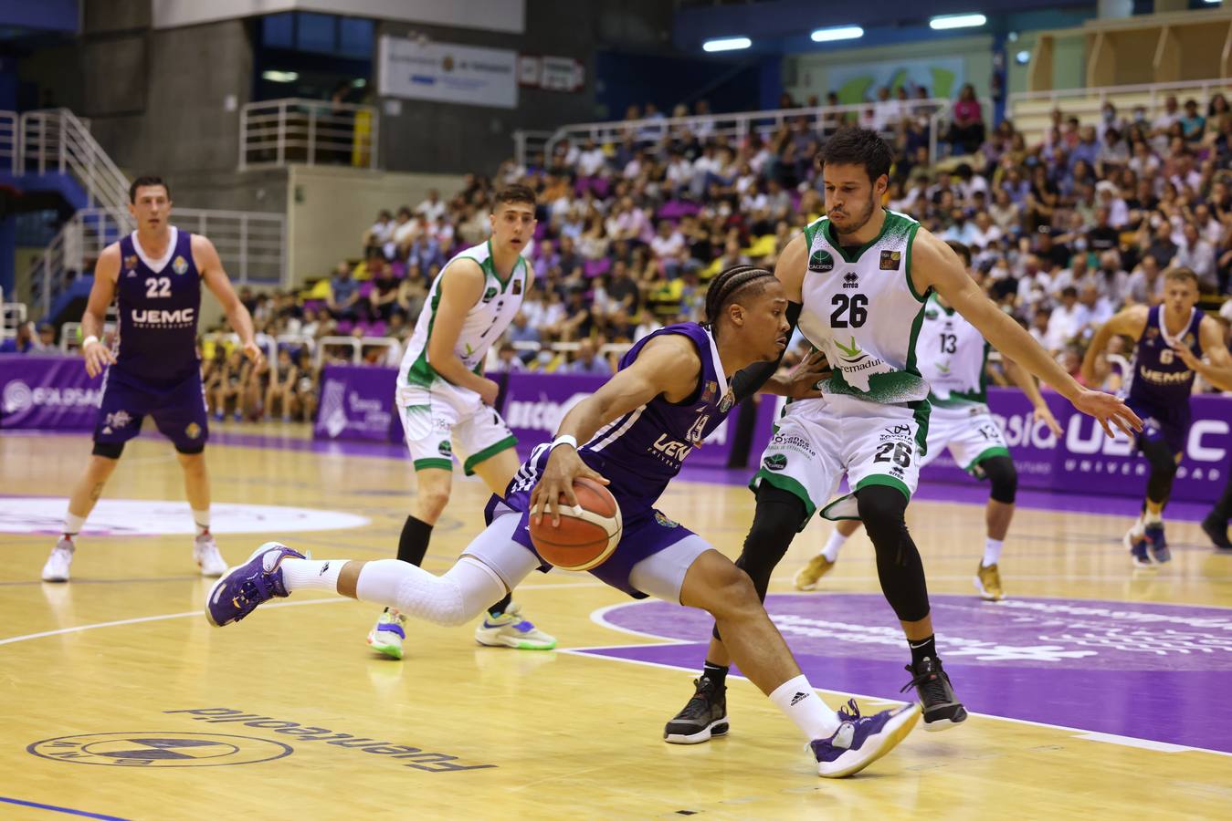 Fotos: Partido entre el Real Valladolid Baloncesto y el Cáceres (92-75)