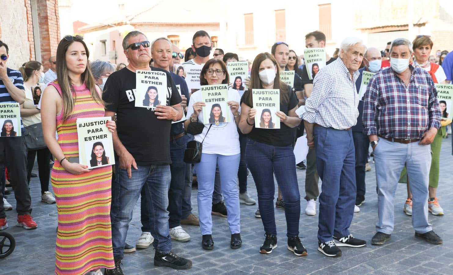 Fotos: Traspinedo recuerda a Esther López y pide justicia