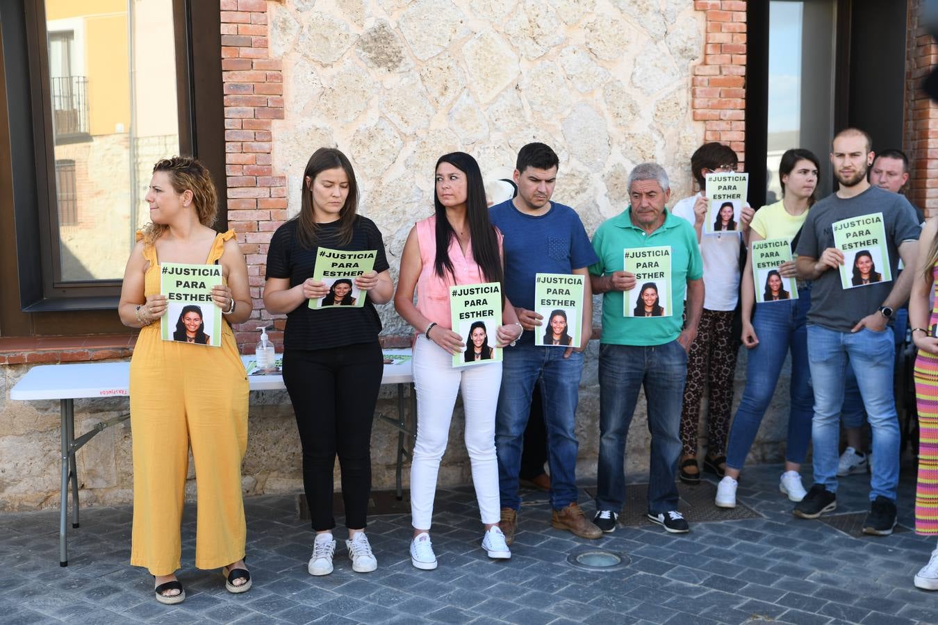 Fotos: Traspinedo recuerda a Esther López y pide justicia