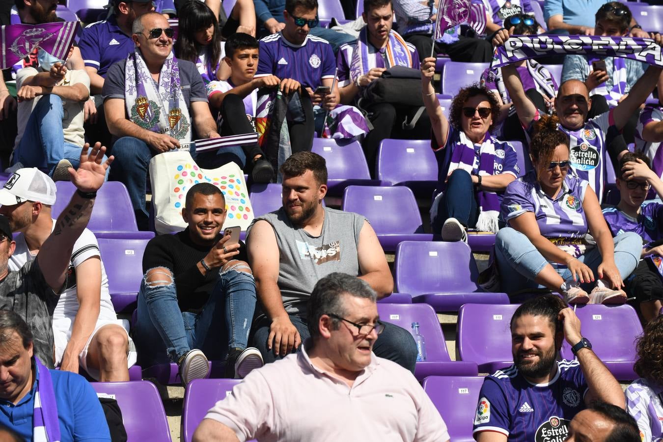 Fotos: Búscate en la grada del Zorrilla (1/6)