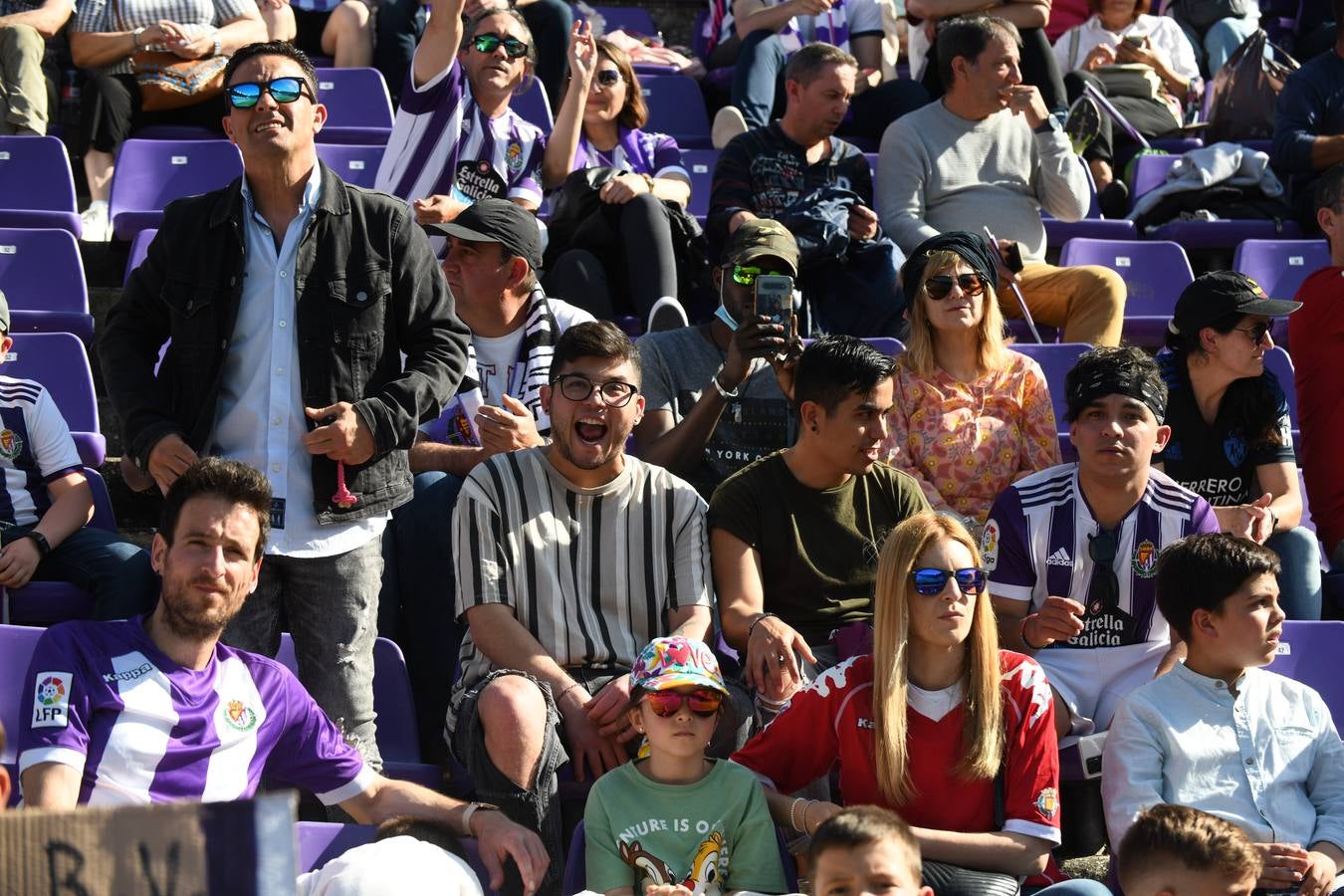 Fotos: Búscate en la grada del Zorrilla (3/6)