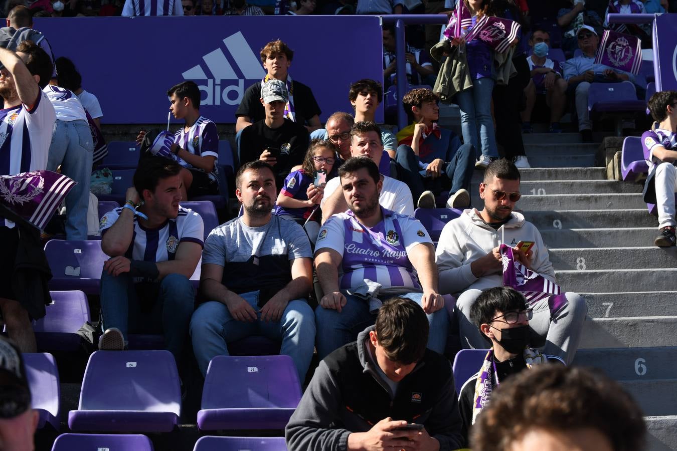 Fotos: Búscate en la grada del Zorrilla (5/6)