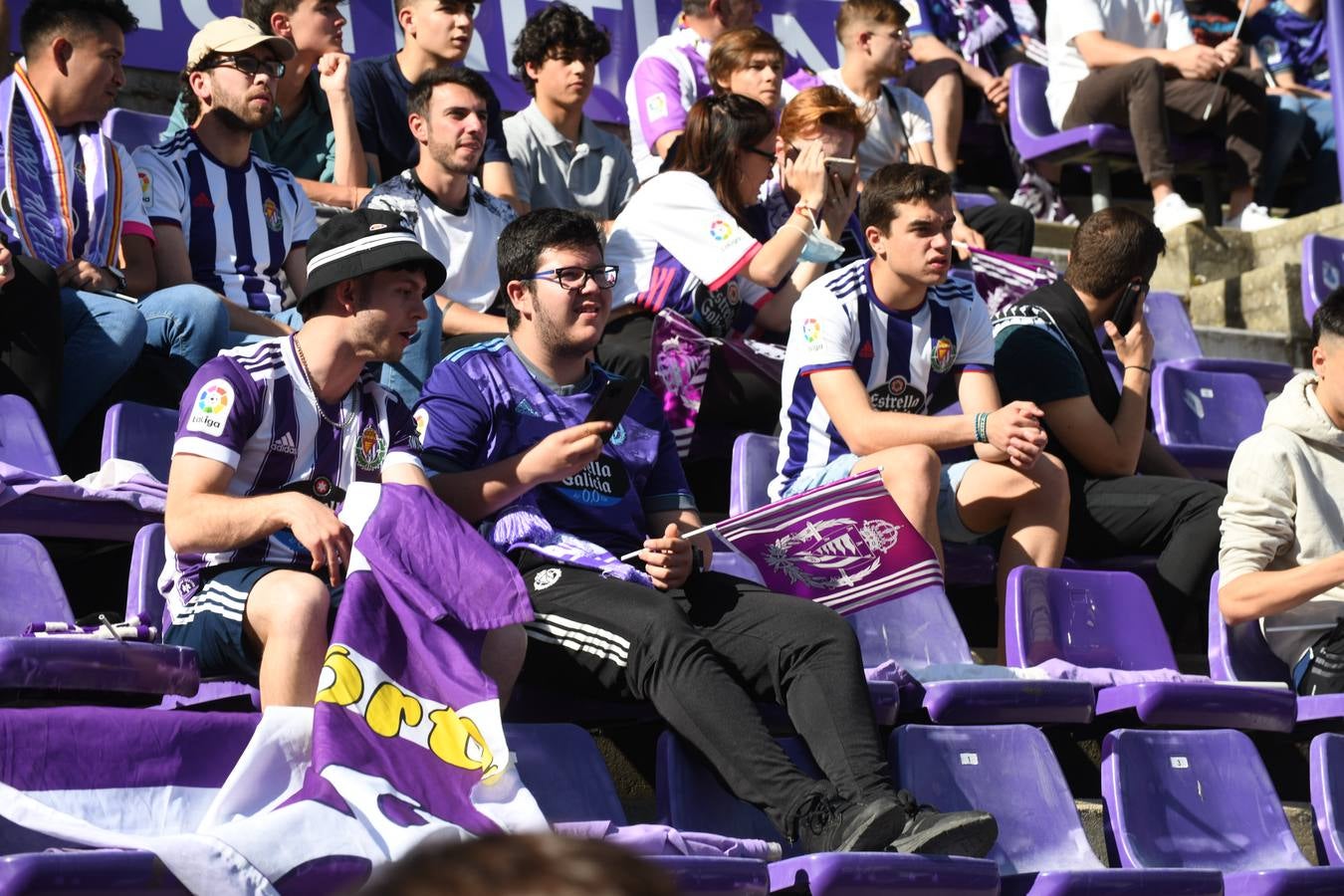 Fotos: Búscate en la grada del Zorrilla (5/6)