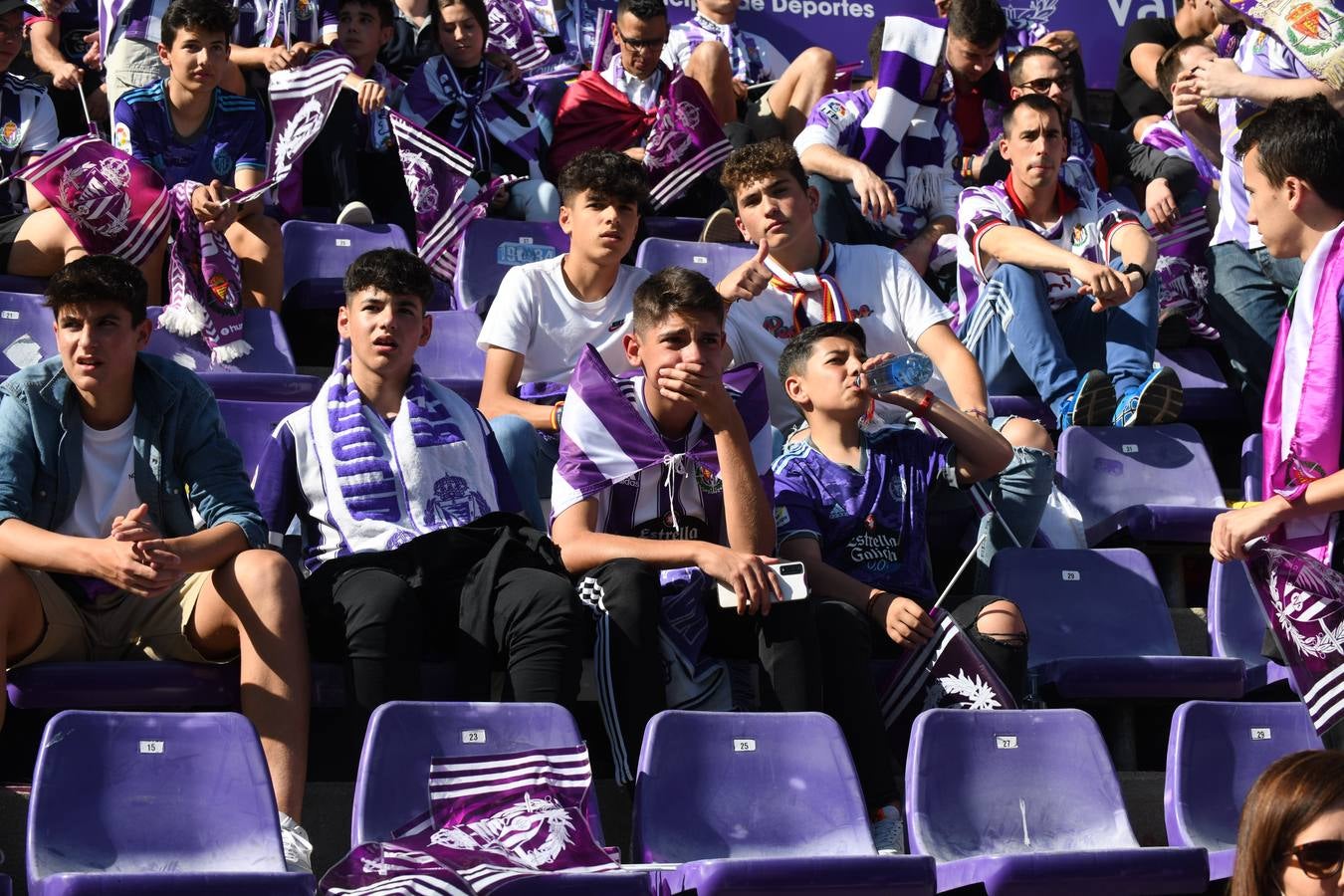 Fotos: Búscate en la grada del Zorrilla (5/6)