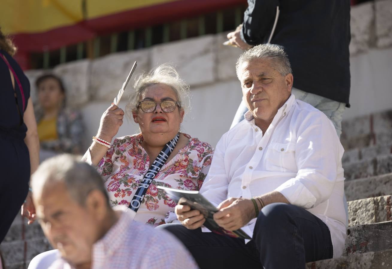 Fotos: Puerta grande en Valladolid para El Juli, Manzanares y Diego Ventura (1/2)