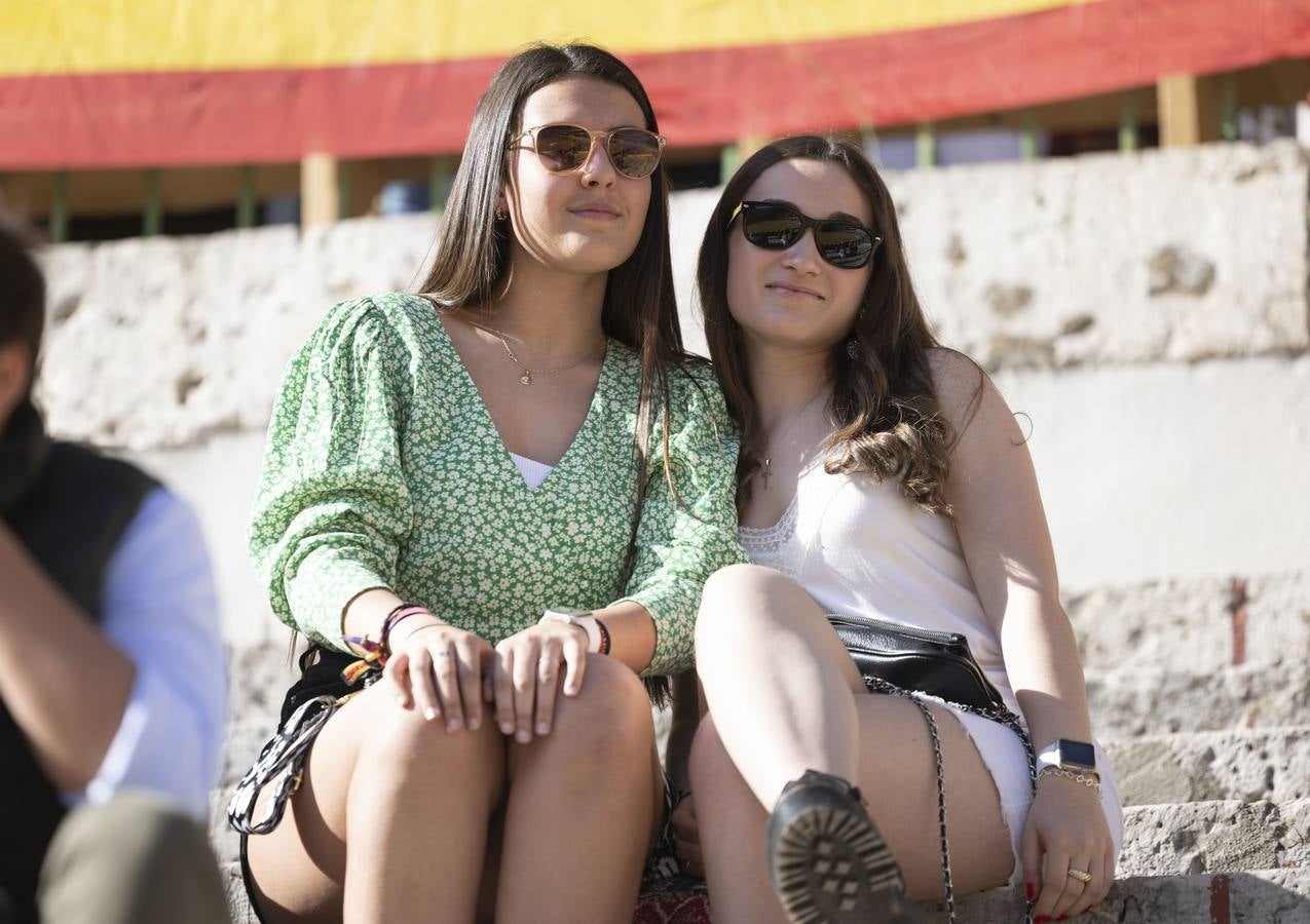 Fotos: Puerta grande en Valladolid para El Juli, Manzanares y Diego Ventura (1/2)