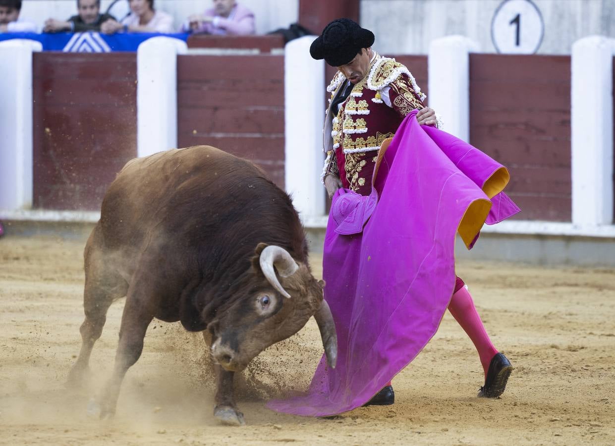 Fotos: Puerta grande en Valladolid para El Juli, Manzanares y Diego Ventura (1/2)