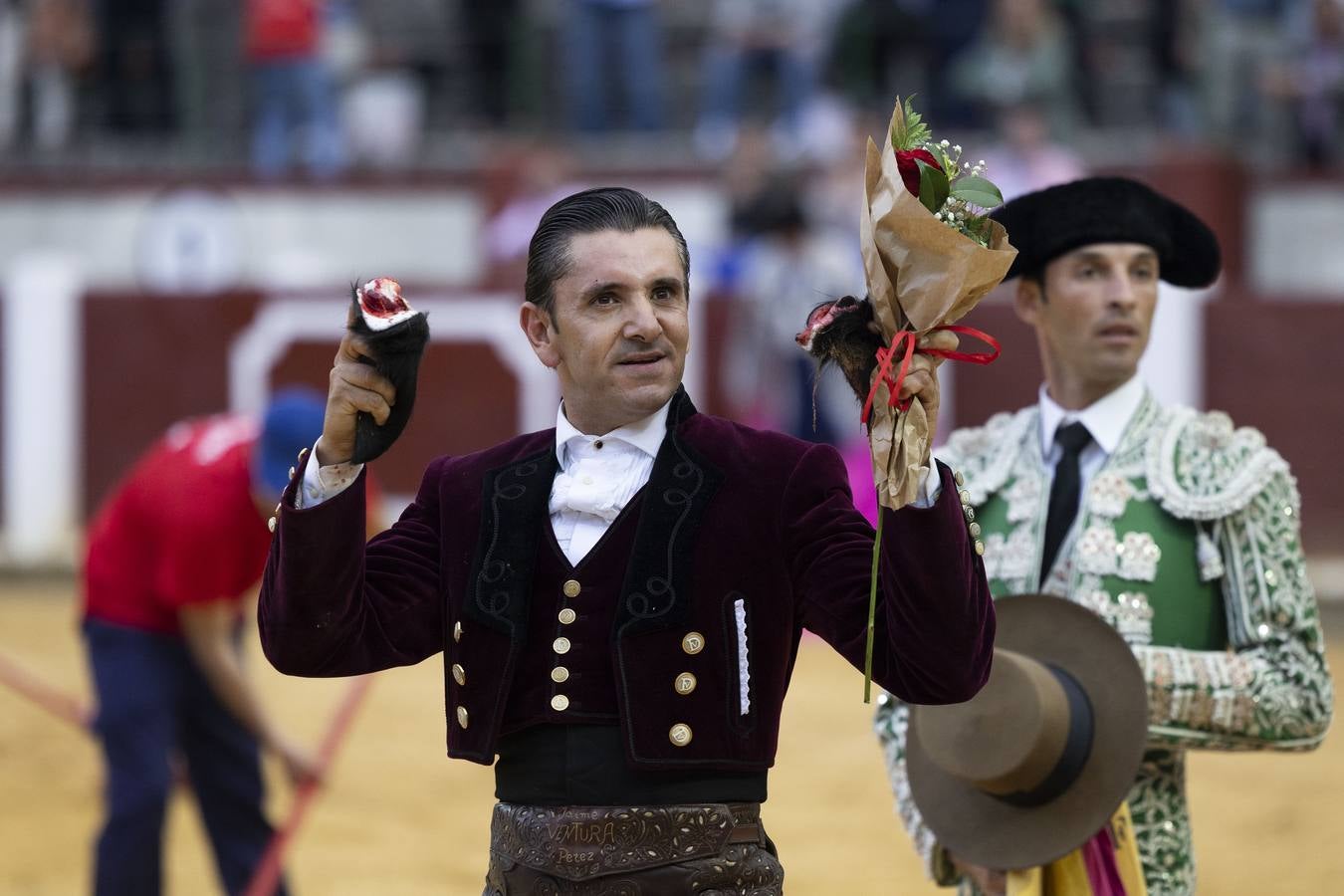 Fotos: Puerta grande en Valladolid para El Juli, Manzanares y Diego Ventura (1/2)