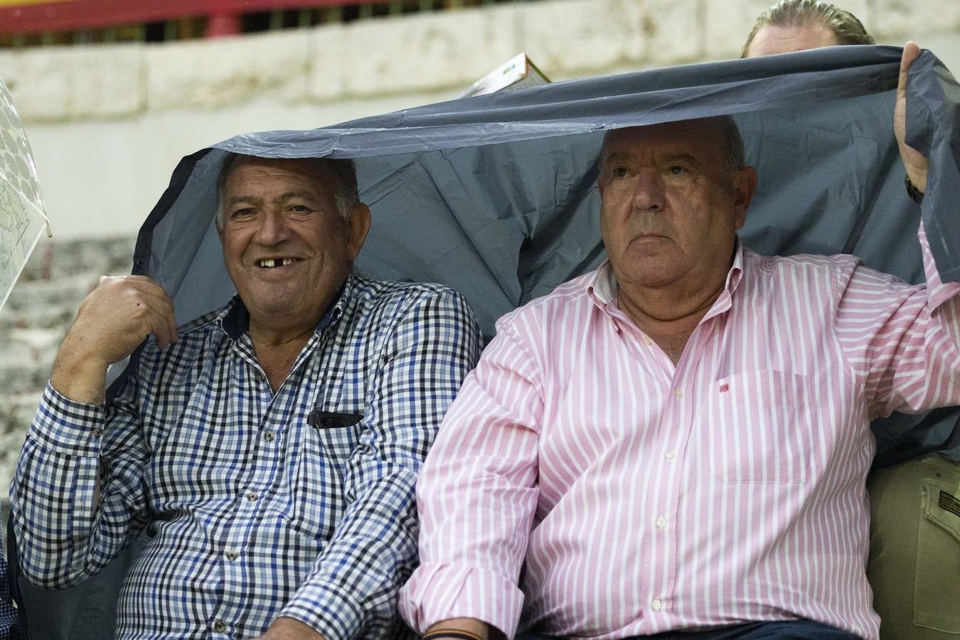 Fotos: Puerta grande en Valladolid para El Juli, Manzanares y Diego Ventura (2/2)