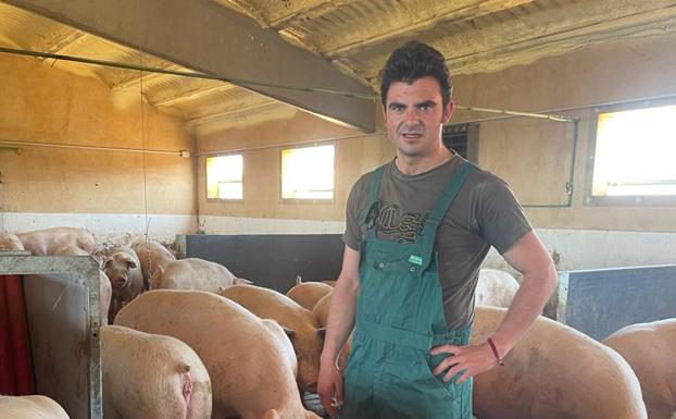 «No hay gente joven para trabajar pero tampoco hay casas en las que vivir»