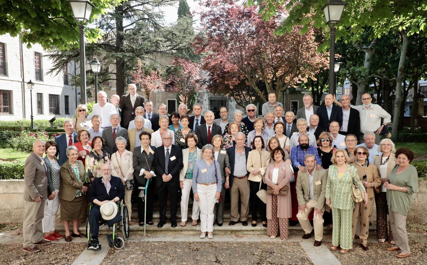 Fotos: Encuentro de la promoción 1964-1970 de la Facultad de Medicina de la UVA