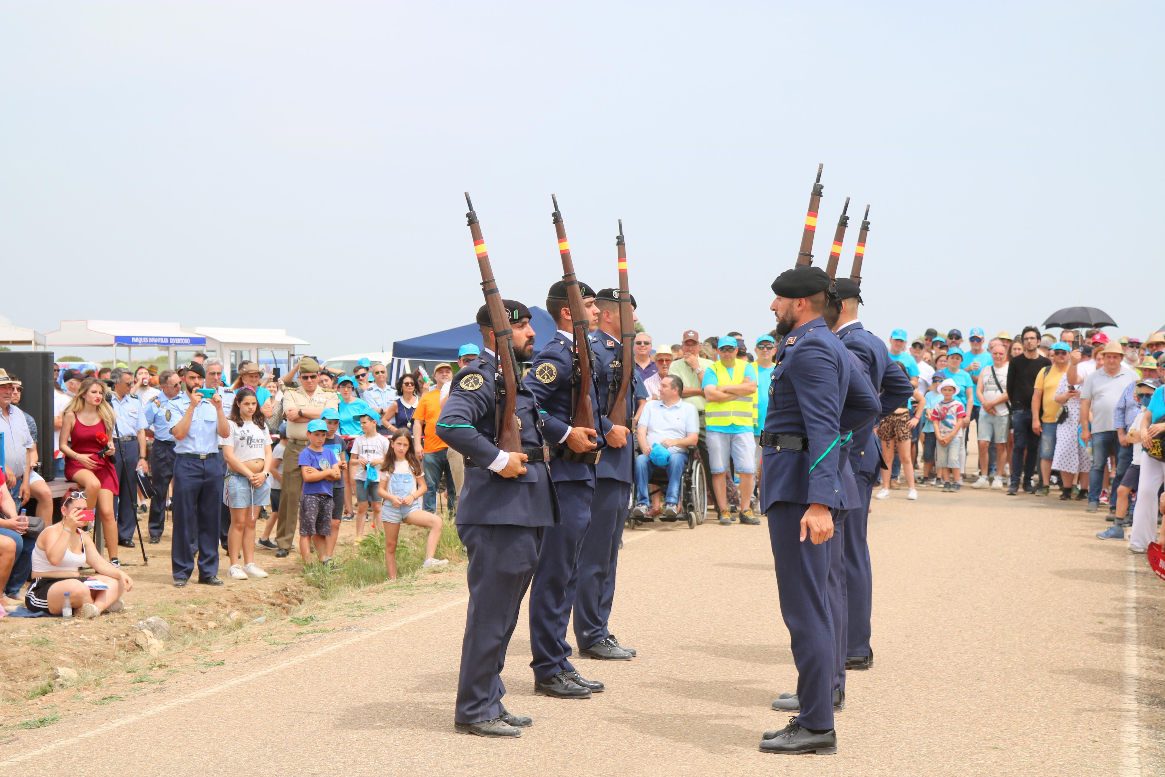 Antigüedad se reivindica como 'cuna de pilotos' en una jornada memorable