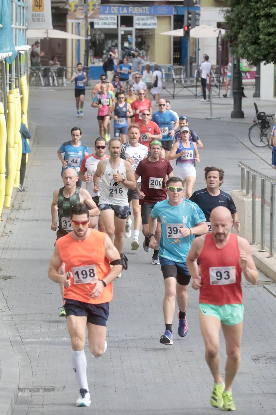 Fotos: La Carrera de La Antigua reúne a medio millar de atletas en Valladolid (2/3)