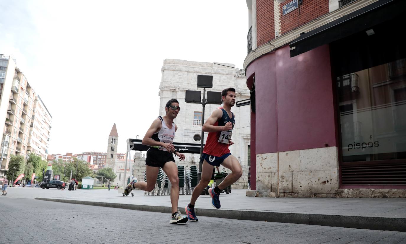 Fotos: La Carrera de La Antigua reúne a medio millar de atletas en Valladolid (2/3)