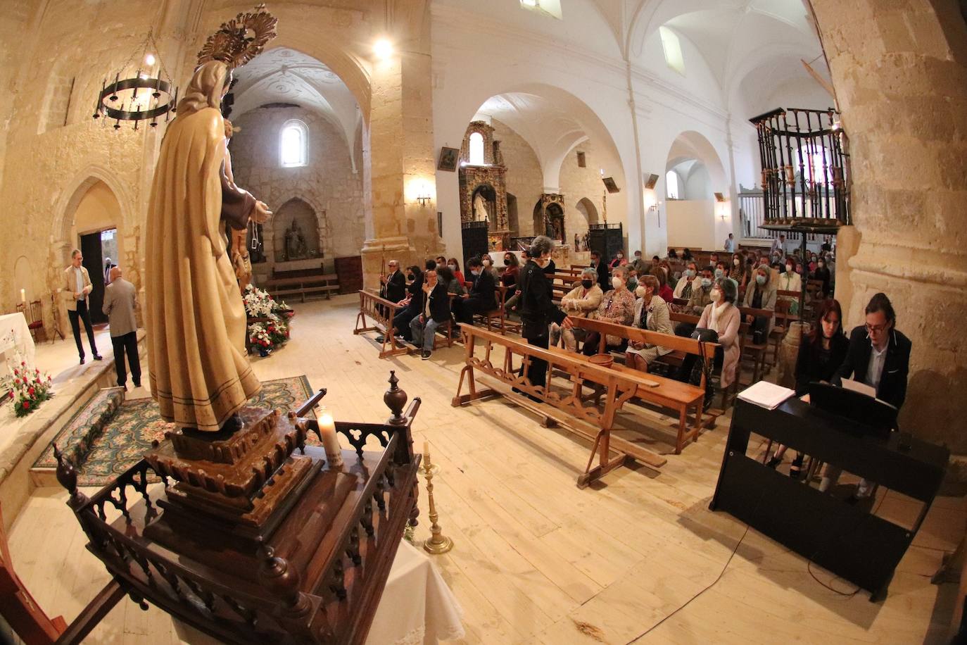 Fotos: Palacios de Campos festeja el Cristo de las Aguas (1/2)