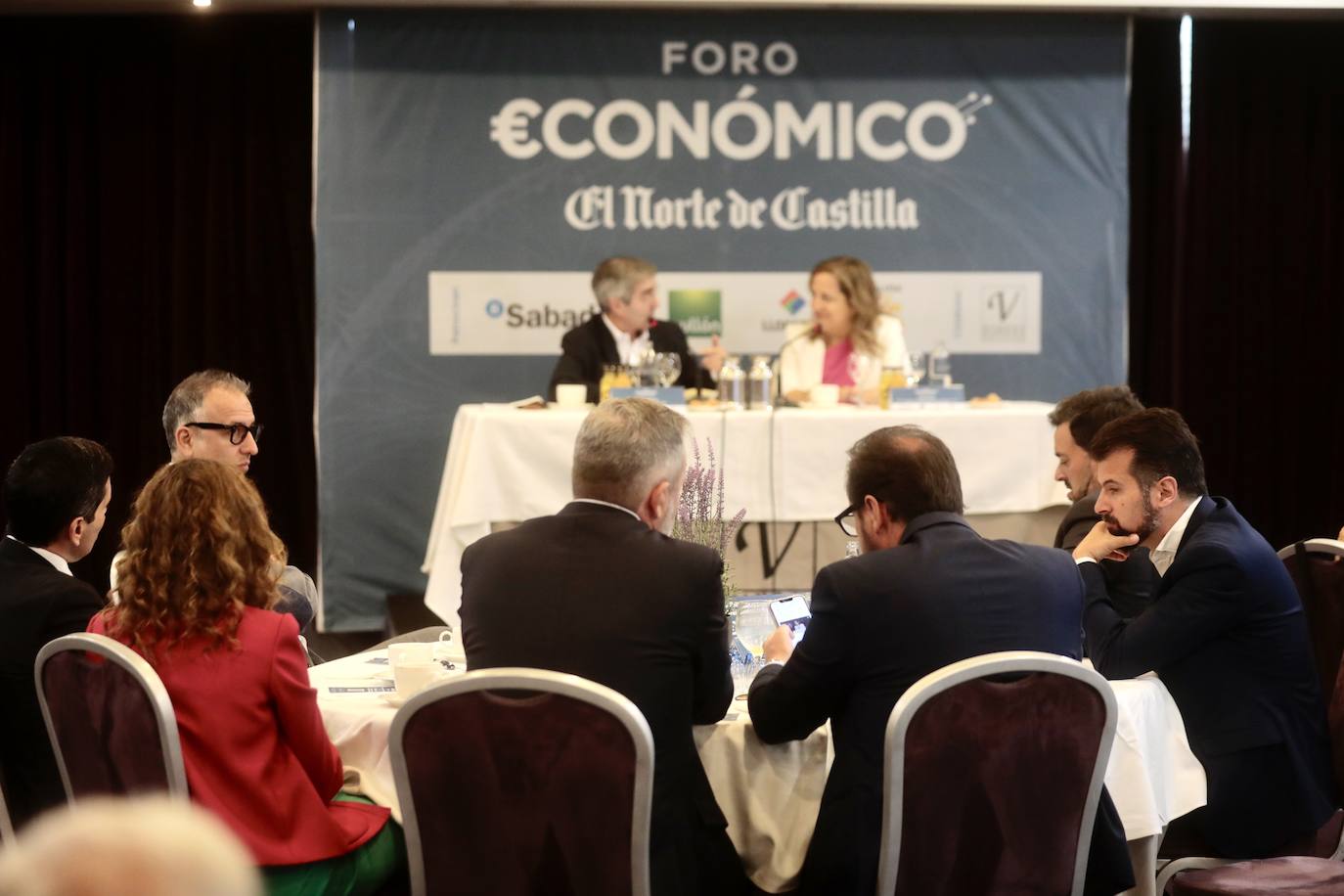 Fotos: La eurodiputada Iratxe García en el Foro Económico de El Norte (1/2)