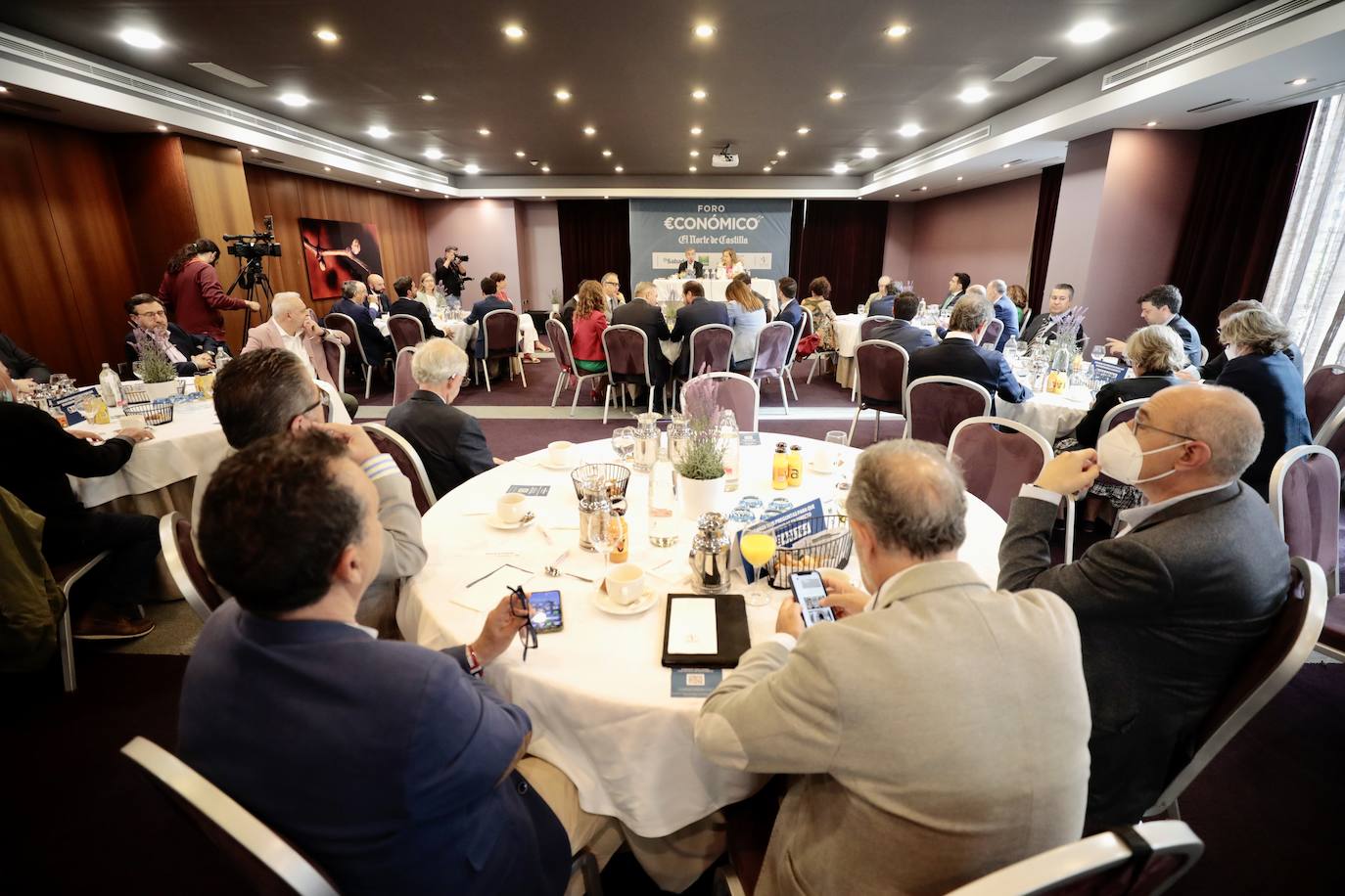 Fotos: La eurodiputada Iratxe García en el Foro Económico de El Norte (2/2)