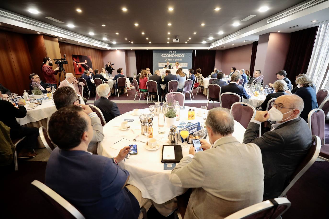 Fotos: La eurodiputada Iratxe García en el Foro Económico de El Norte (2/2)