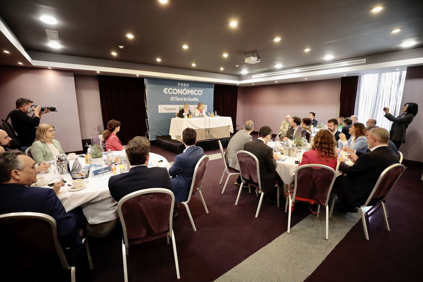 Fotos: La eurodiputada Iratxe García en el Foro Económico de El Norte (2/2)