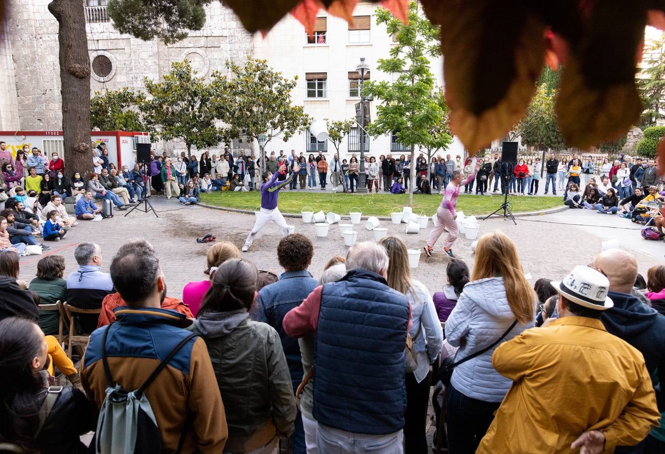 Fotos: Jornada inaugural del Festival de Teatro y Artes de Calle de Valladolid (1/2)