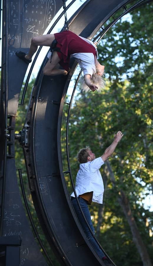 Fotos: Jornada inaugural del Festival de Teatro y Artes de Calle de Valladolid (2/2)