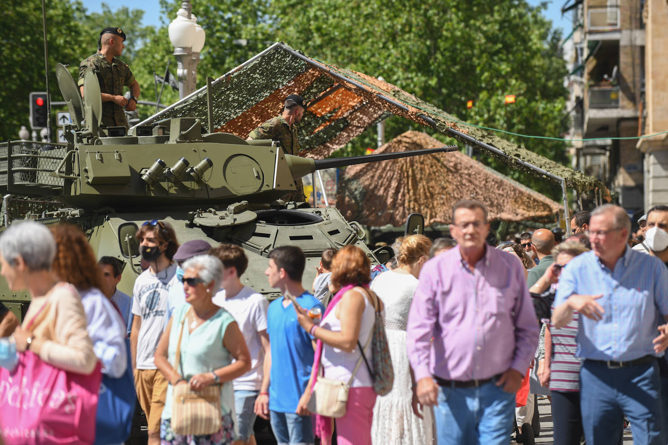 Fotos: Valladolid celebra el Día de las Fuerzas Armadas 2022