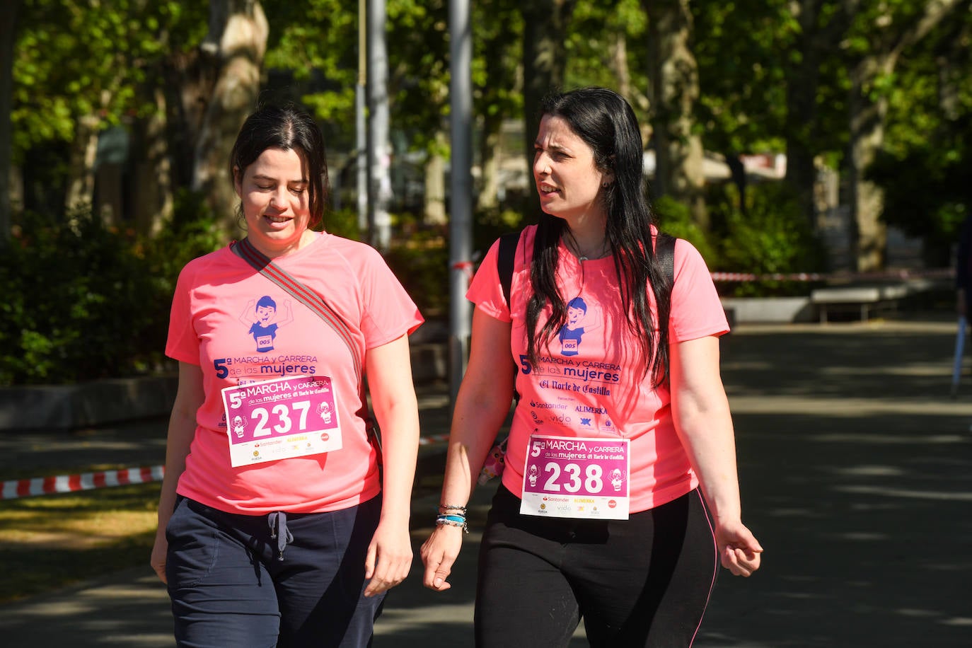 Fotos: La V Marcha y Carrera de las Mujeres, en imágenes (2/5)