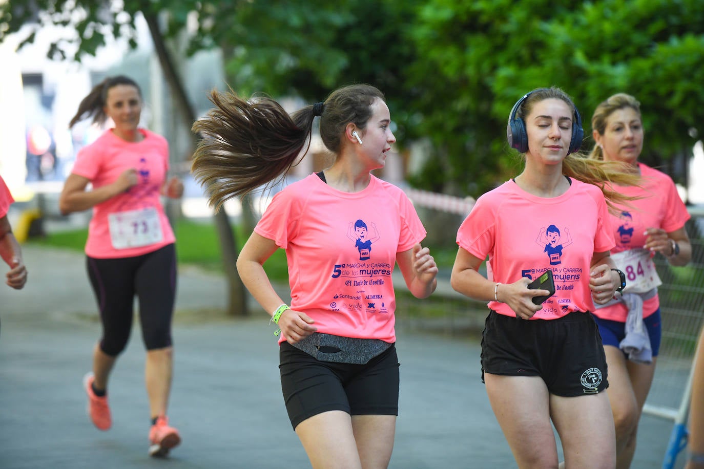 Fotos: La V Marcha y Carrera de las Mujeres, en imágenes (4/5)