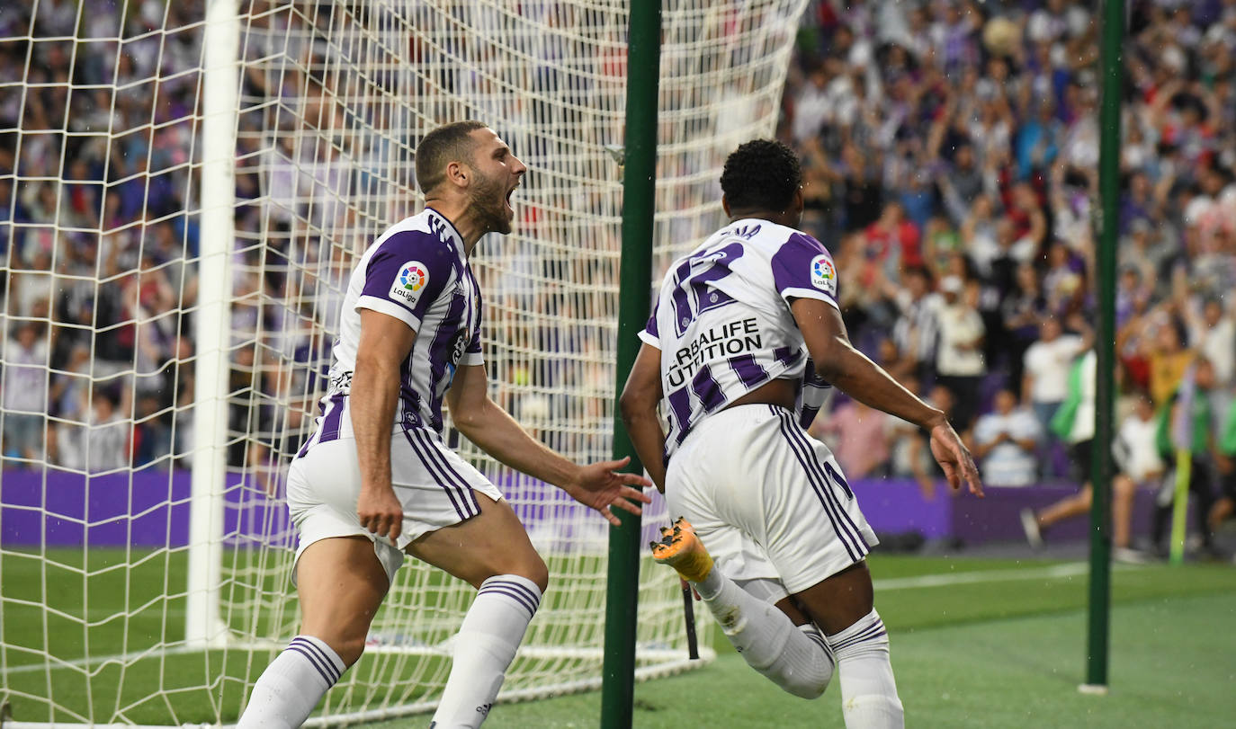 Real Valladolid 3-0 Huesca. 