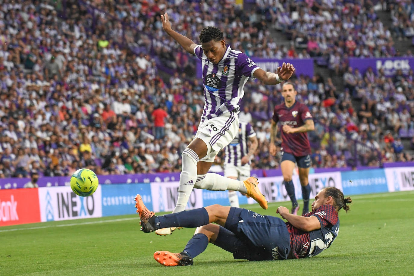 Real Valladolid 3-0 Huesca. 