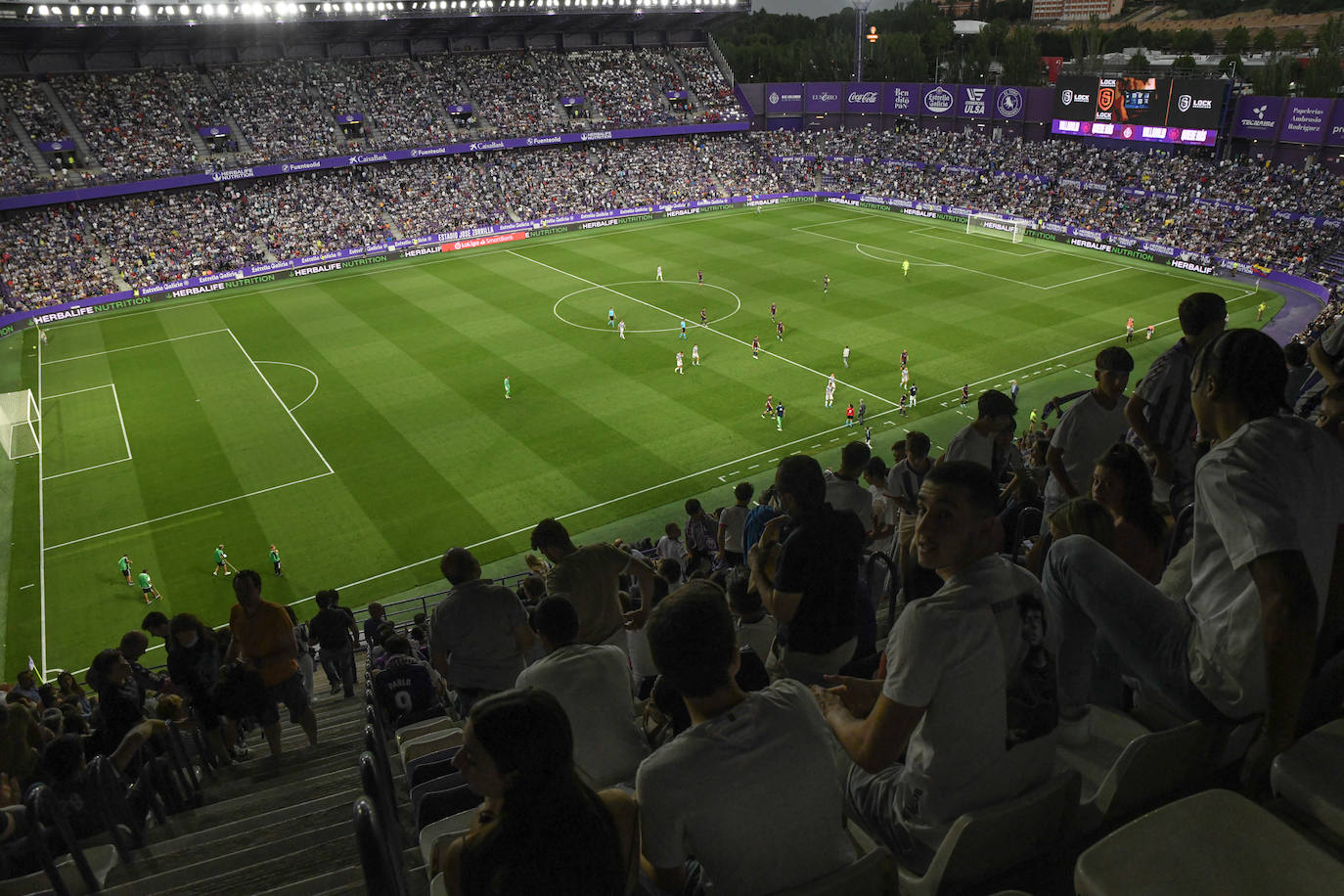 Real Valladolid 3-0 Huesca. 