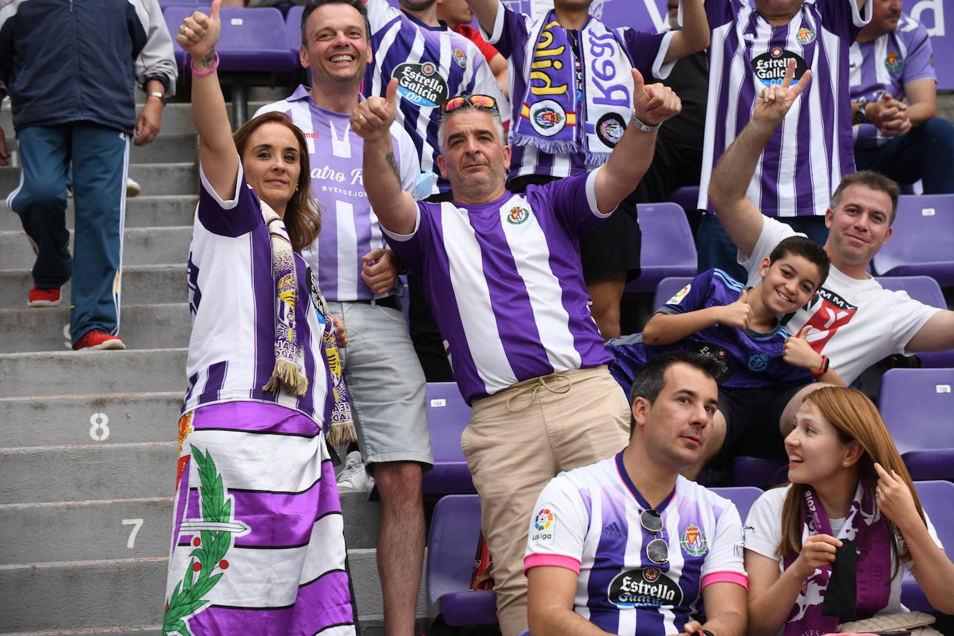 Fotos: Real Valladolid-Huesca. Búscate en la grada (6/8)