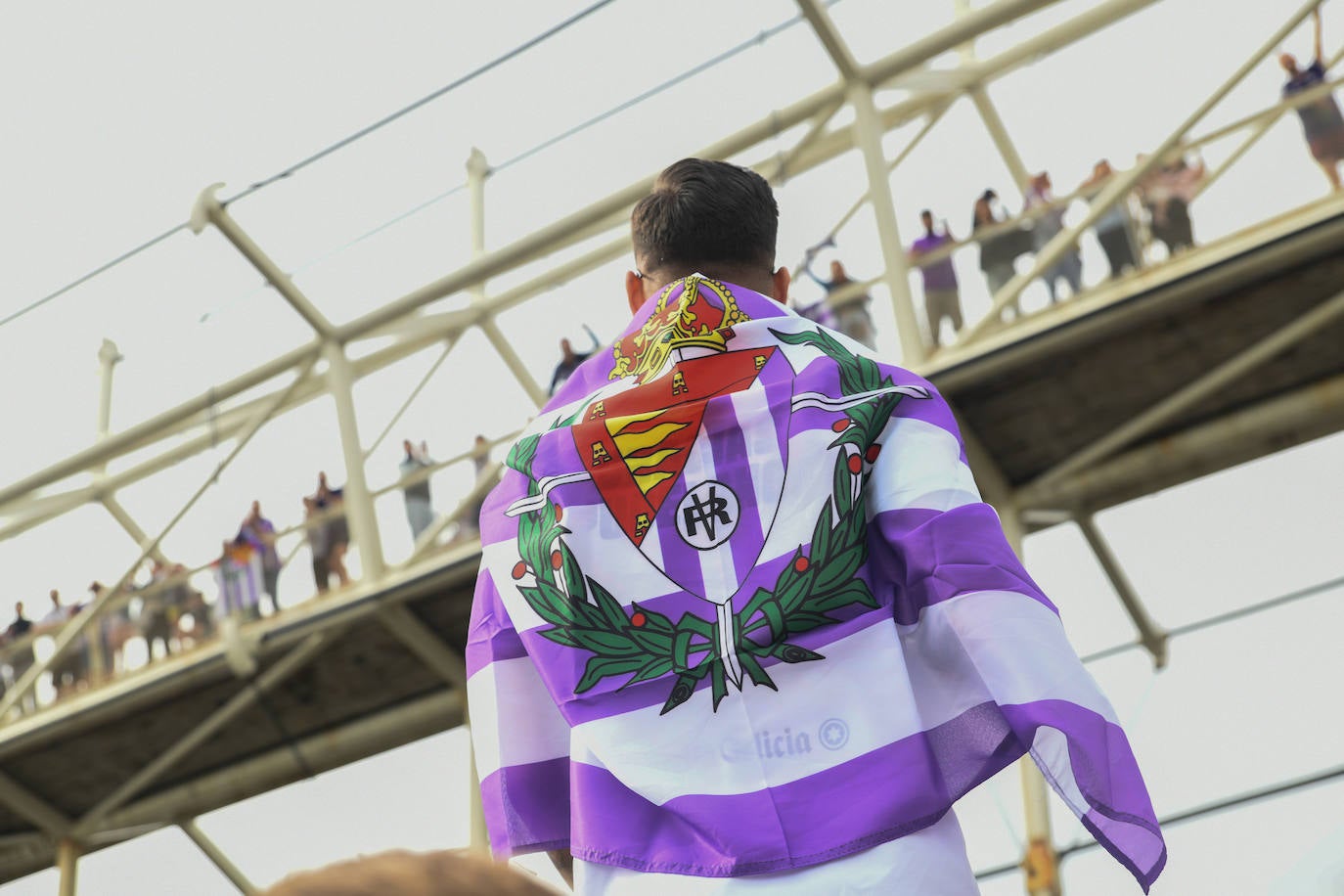 Fiesta del ascenso en La Leyenda del Pisuerga. 