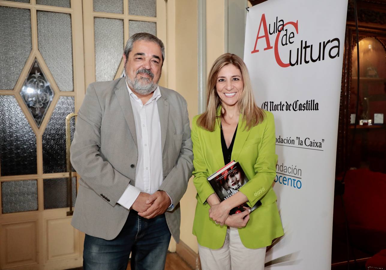 Fotos: Reyes Monforte presenta &#039;La violinista roja&#039; en el Aula de Cultura de El Norte de Castilla