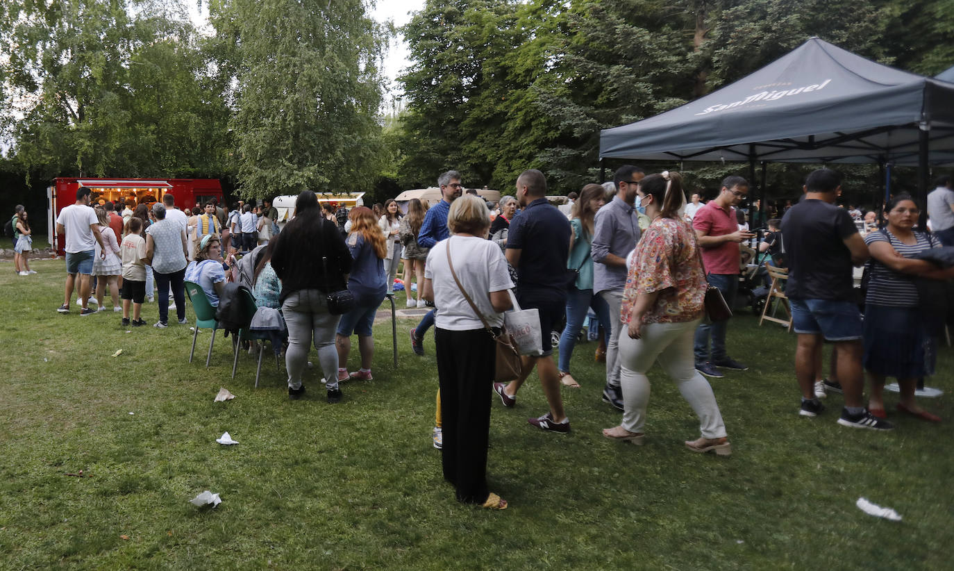 Fotos: Feria &#039;food-truck&#039; en la Huerta de Guadián de Palencia