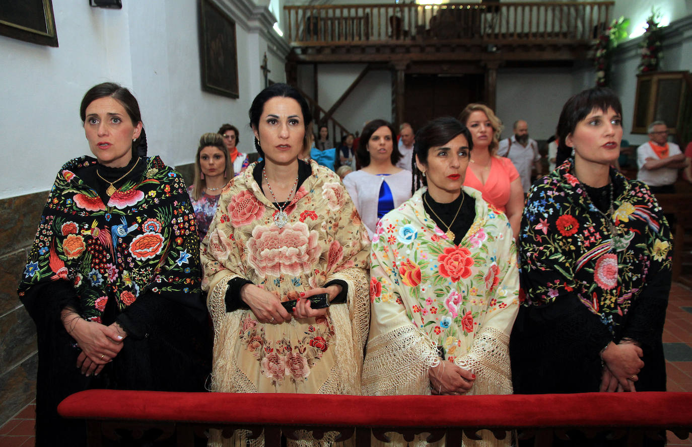 Romería de la Virgen del Bustar celebrada este sábado en Carbonero el Mayor.