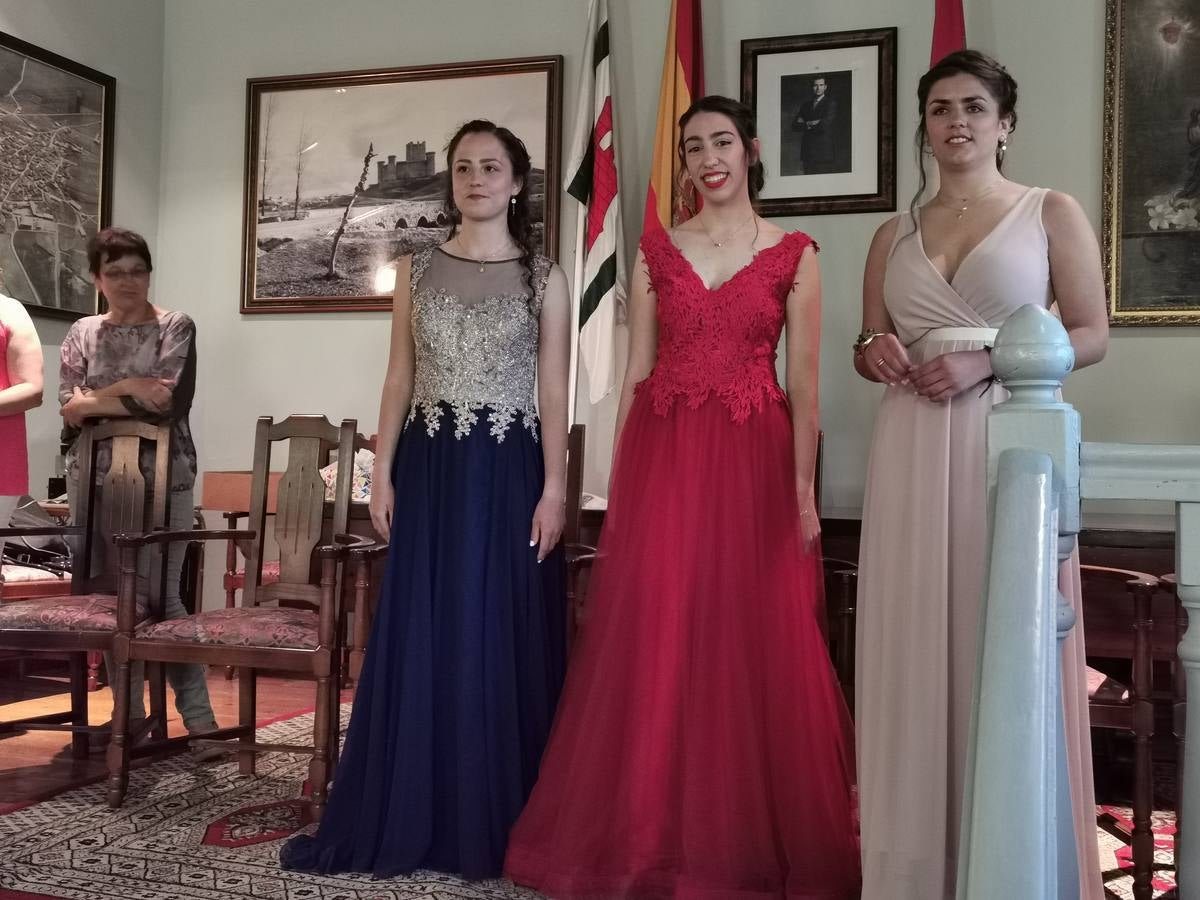 Fotos: Pedida de Rosquillas y coronación de reyes en los quintos de Torrelobatón