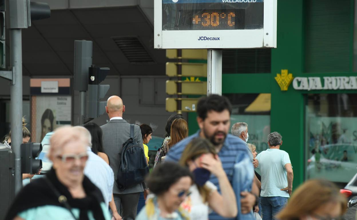 Termómetro de la Plaza de España de Valladolid la semana pasada.