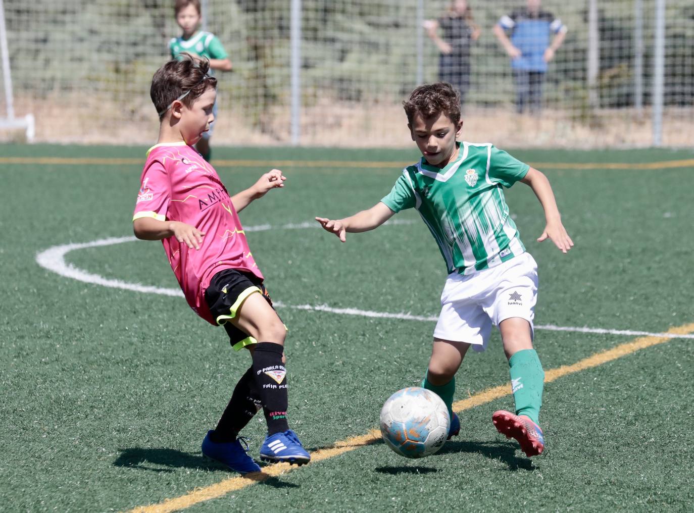 Fotos: El fútbol benjamín de Valladolid se enfrenta en la VIII Betis Cup 2022