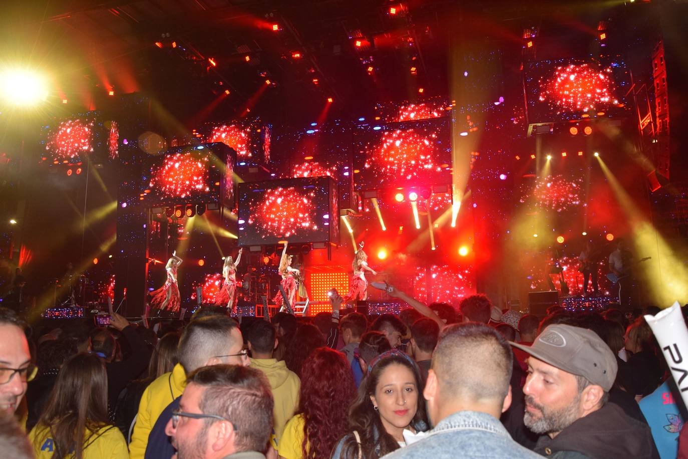 Fotos: La orquesta Panorama, un éxito en las fiestas de Guardo