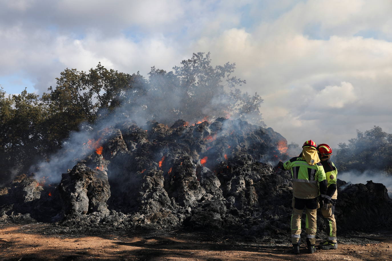 Fotos: Domingo de evaluación de daños en el incendio de la Sierra de la Culebra (Zamora)