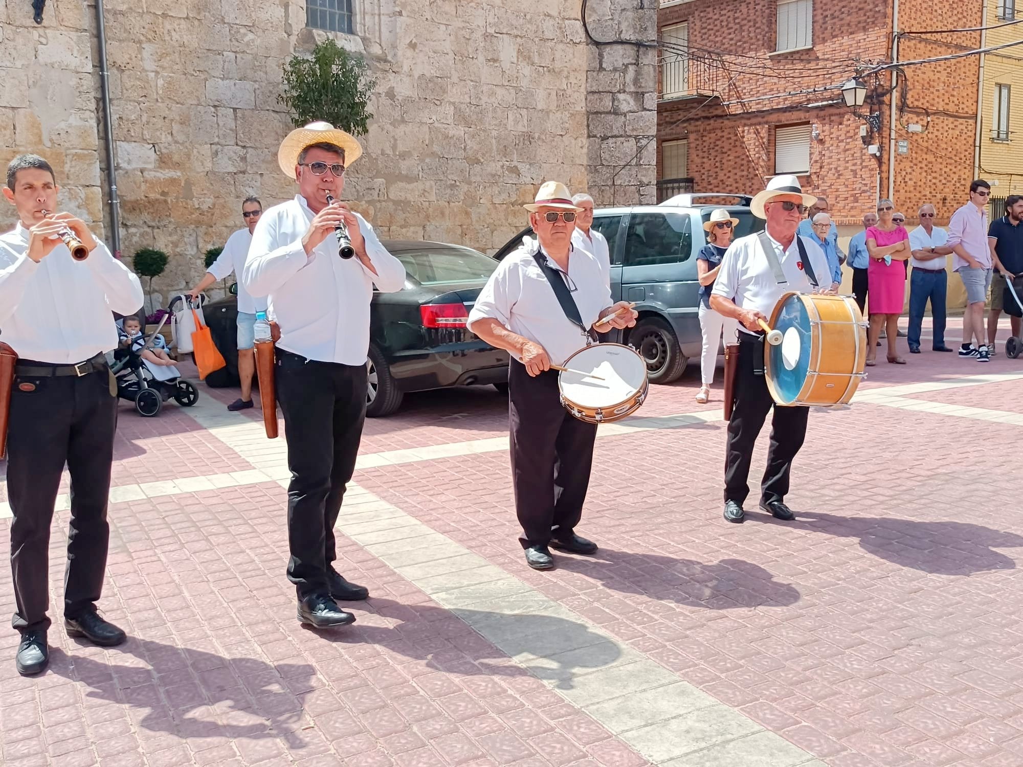 La localidad cerrateña disfruta de unas animadas Fiestas Patronales